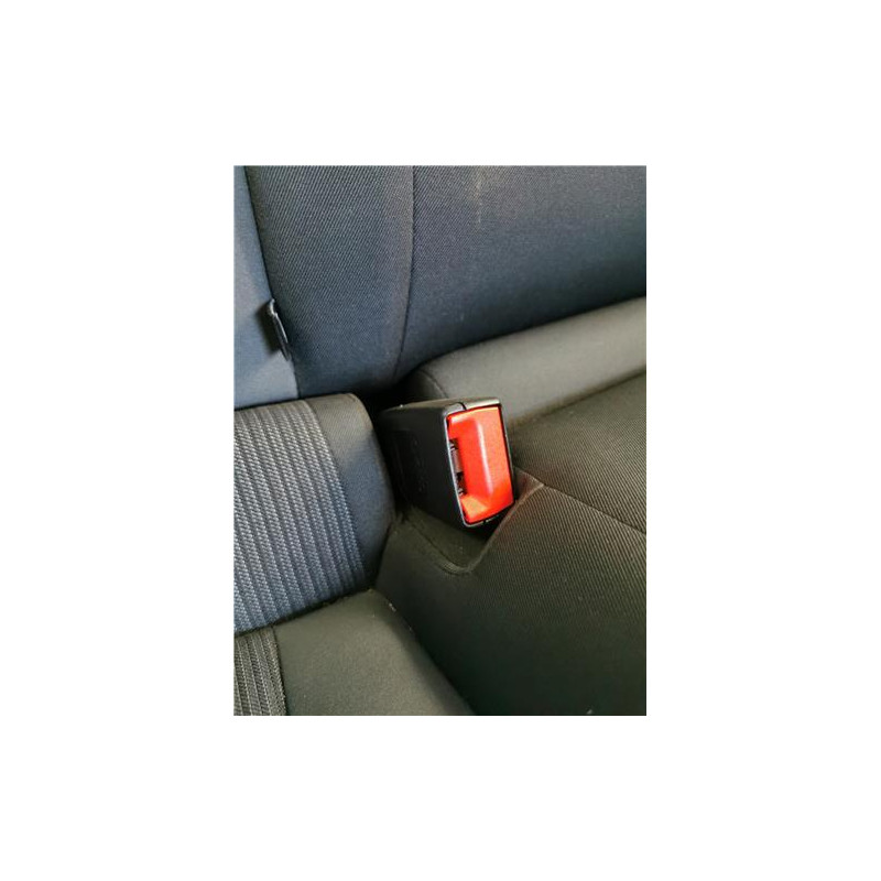 ANCLAJE CINTURON TRA. IZDO.