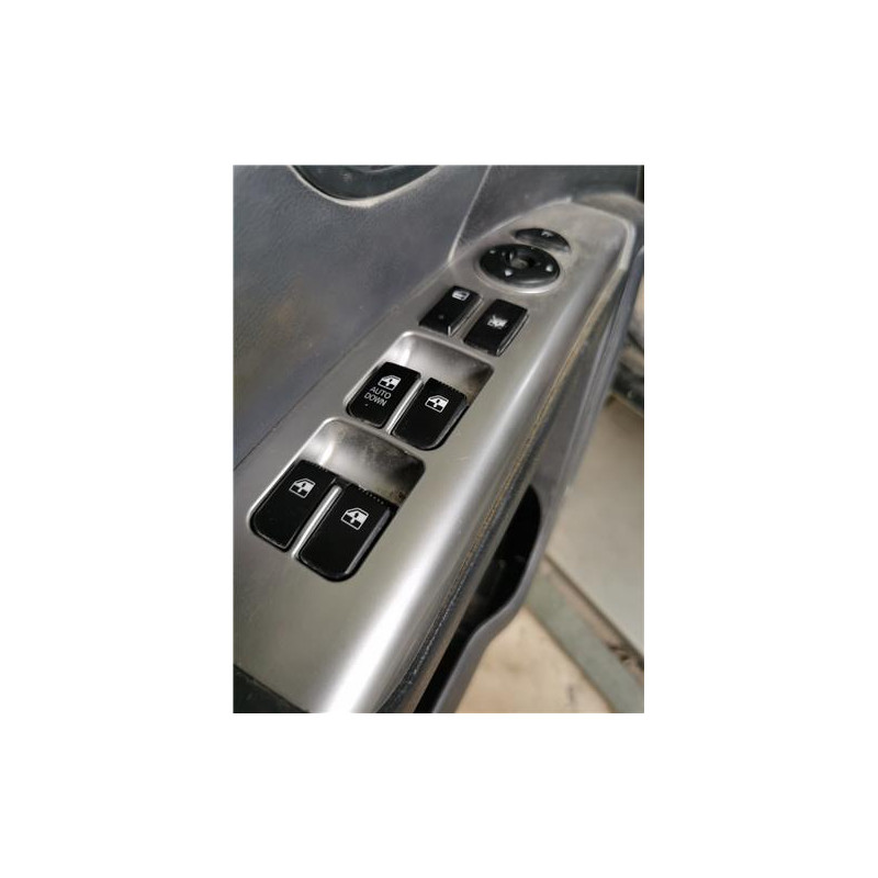 BOTONERA PUERTA DEL. IZDA.