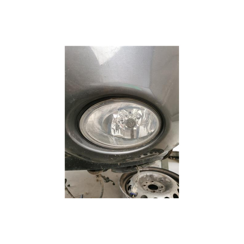 FARO ANTINIEBLA IZDO.