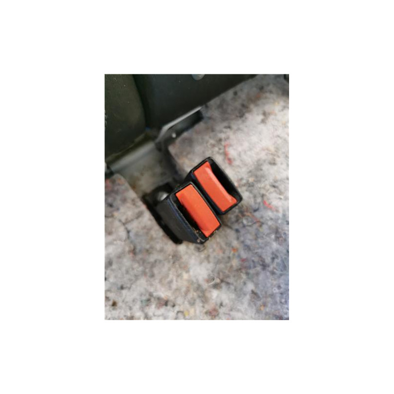 ANCLAJE CINTURON TRA. DCHO.