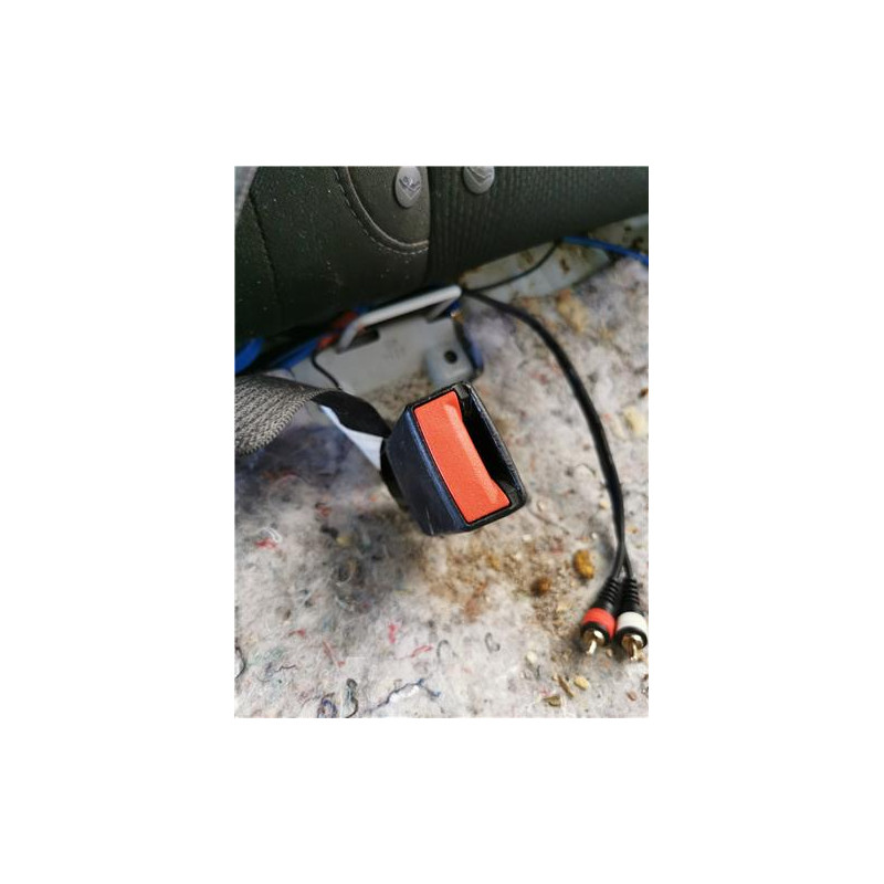 ANCLAJE CINTURON TRA. IZDO.