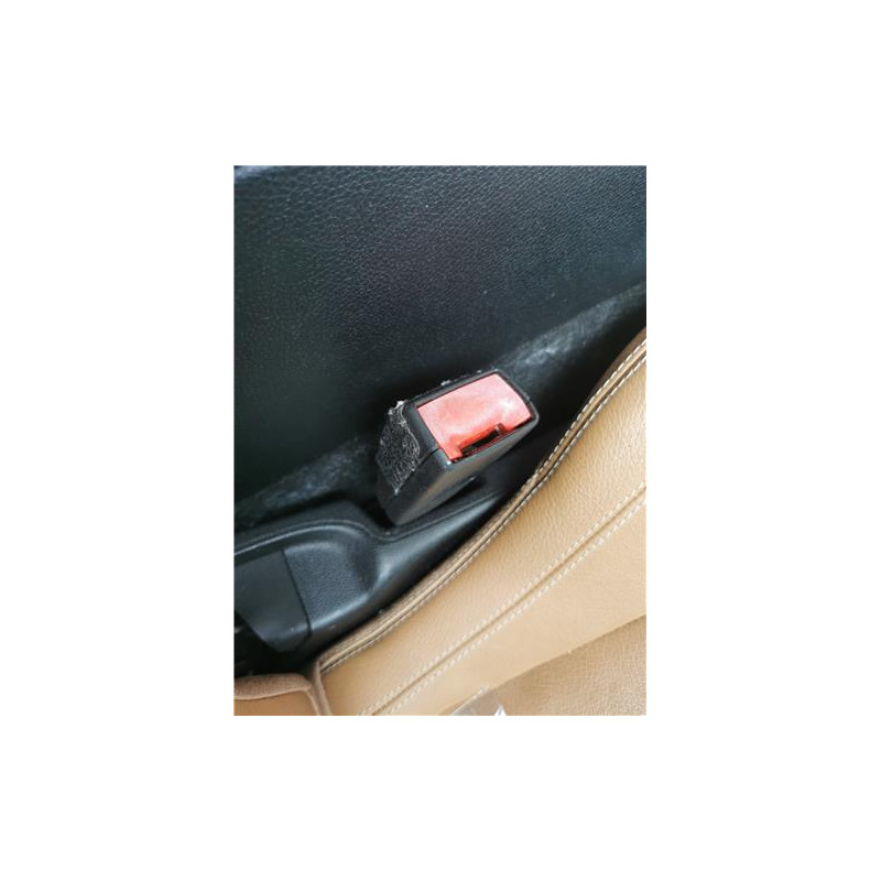 ANCLAJE CINTURON DEL. DCHO.