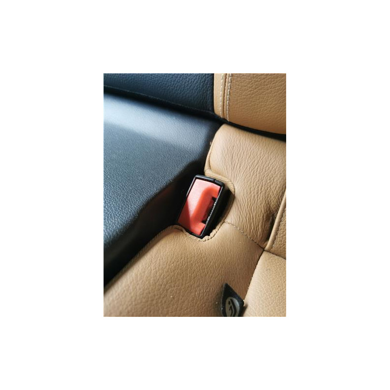 ANCLAJE CINTURON TRA. IZDO.