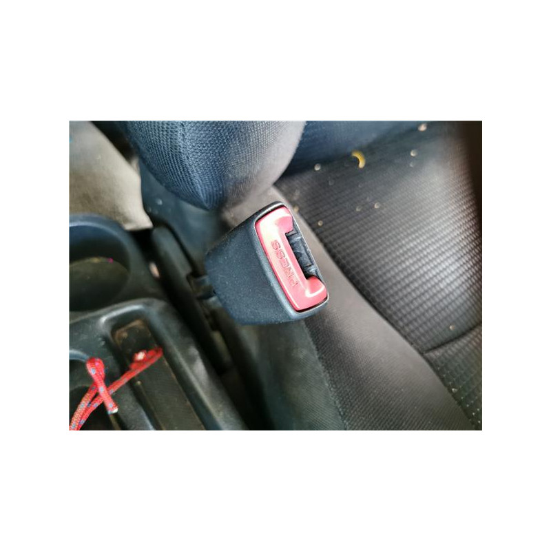 ANCLAJE CINTURON DEL. IZDO.