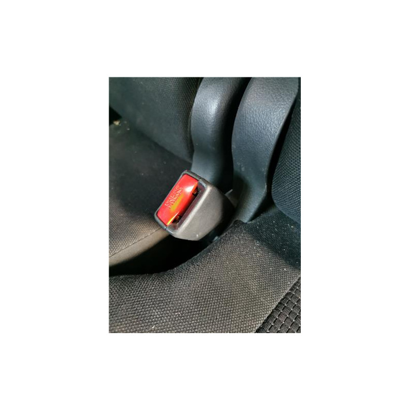 ANCLAJE CINTURON TRA. IZDO.