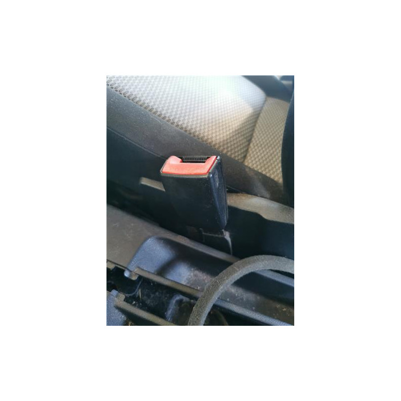 ANCLAJE CINTURON DEL. DCHO.