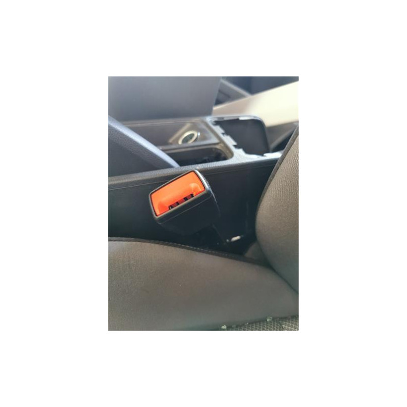 ANCLAJE CINTURON DEL. IZDO.