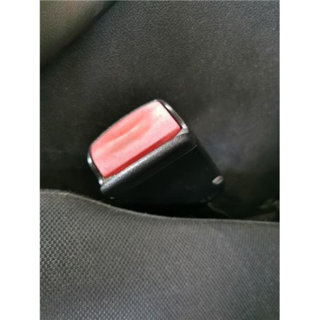 ANCLAJE CINTURON DEL. IZDO.