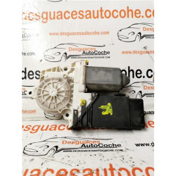 MOTOR ELEVALUNAS DEL. DCHO.