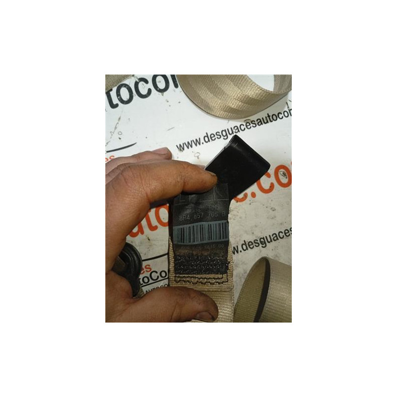 CINTURON SEGURIDAD DEL. IZDO.