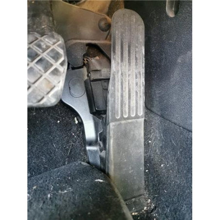 PEDAL ACELERADOR