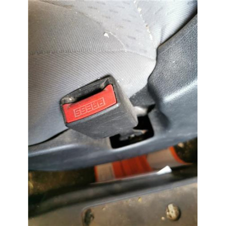 ANCLAJE CINTURON DEL. DCHO.