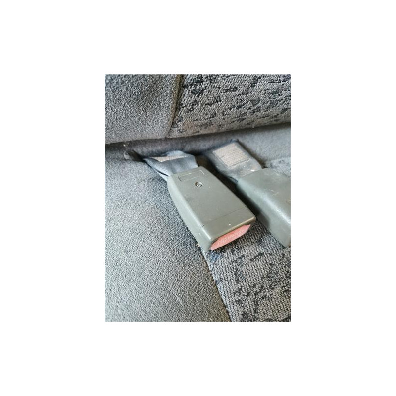 ANCLAJE CINTURON TRA. IZDO.