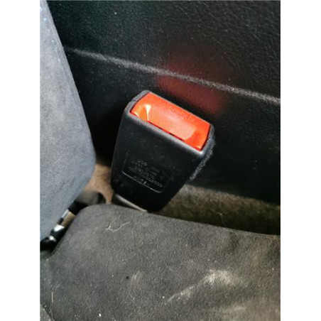 ANCLAJE CINTURON DEL. DCHO.