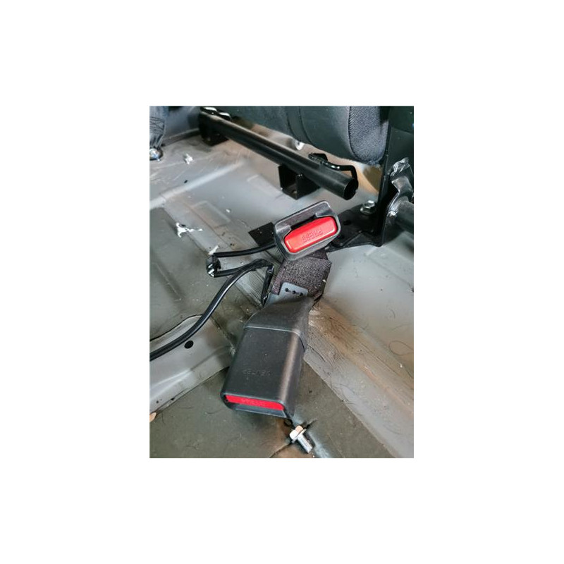 ANCLAJE CINTURON TRA. DCHO.