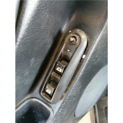 BOTONERA PUERTA DEL. IZDA.