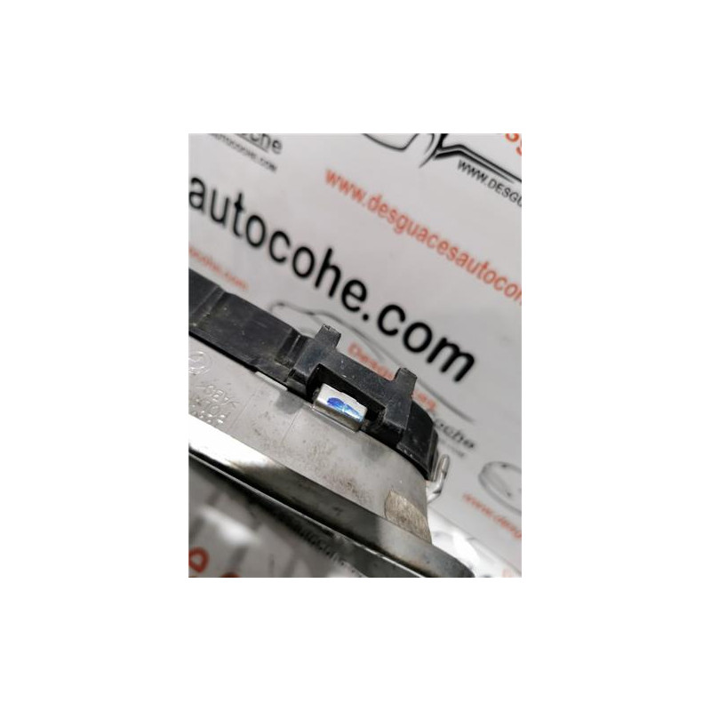 REJILLA PARAGOLPES DEL.