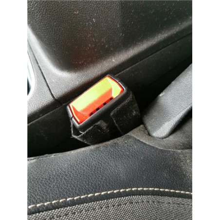 ANCLAJE CINTURON DEL. IZDO.