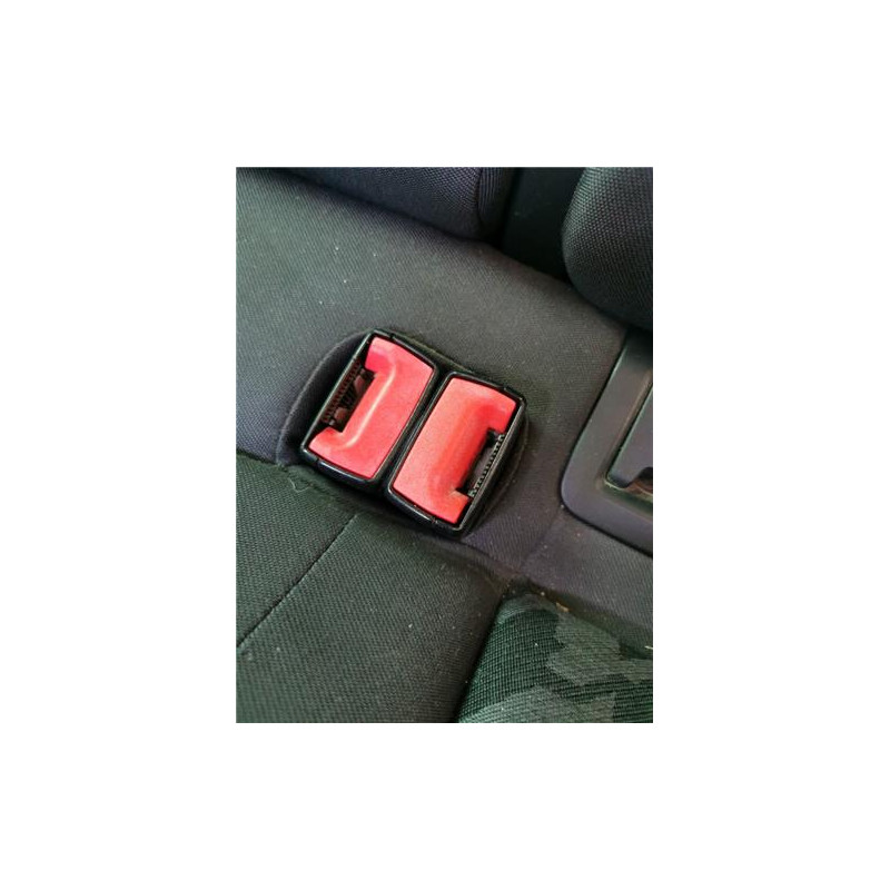 ANCLAJE CINTURON TRA. IZDO.