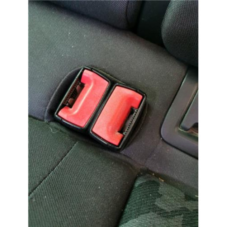 ANCLAJE CINTURON TRA. IZDO.