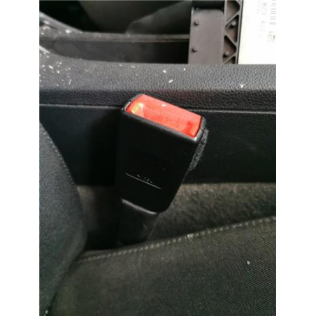 ANCLAJE CINTURON DEL. DCHO.