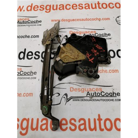 ELEVALUNAS ELECTRICO TRA. DCHO.