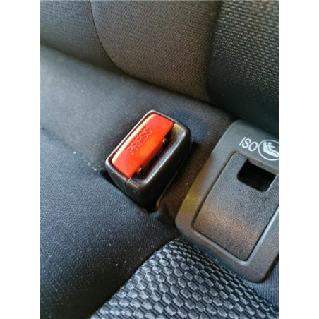 ANCLAJE CINTURON TRA. IZDO.