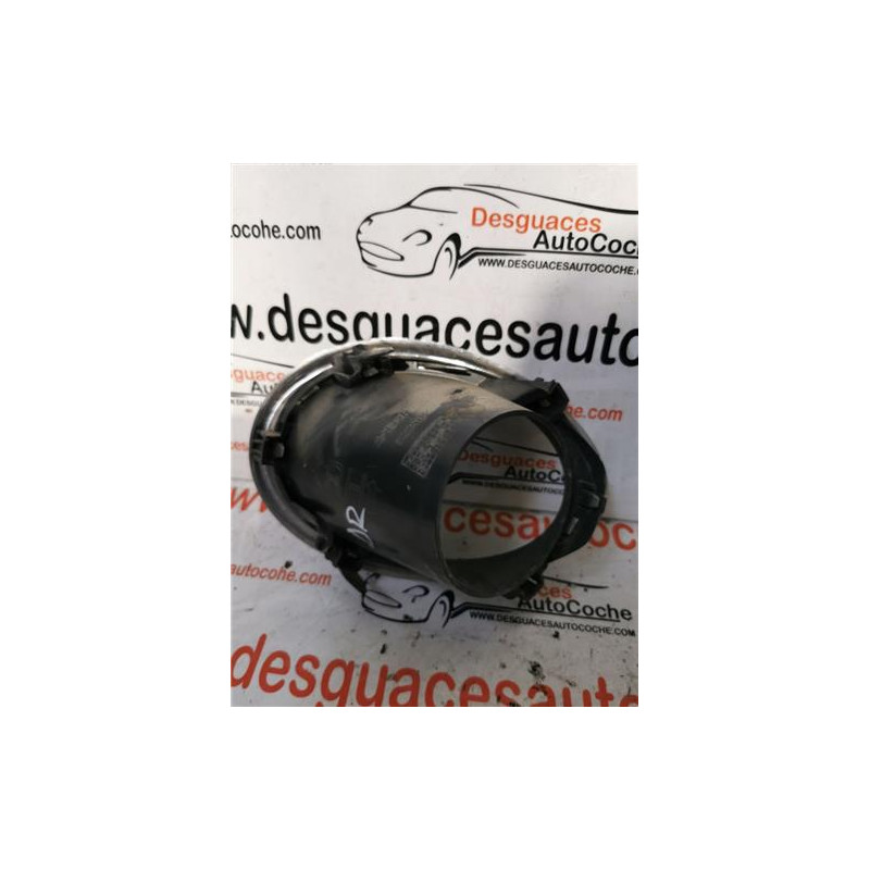 REJILLA PARAGOLPES DEL. DCHA.