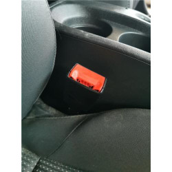 ANCLAJE CINTURON DEL. DCHO.