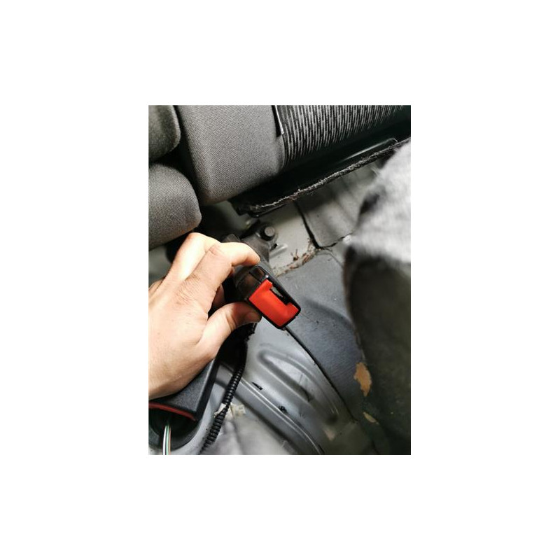 ANCLAJE CINTURON TRA. IZDO.