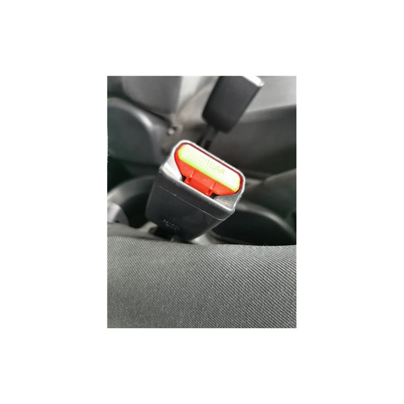 ANCLAJE CINTURON DEL. DCHO.