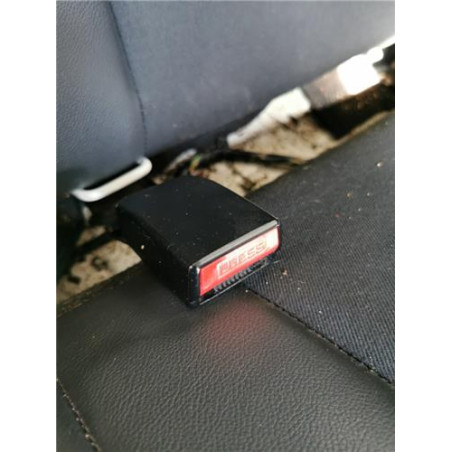 ANCLAJE CINTURON TRA. IZDO.