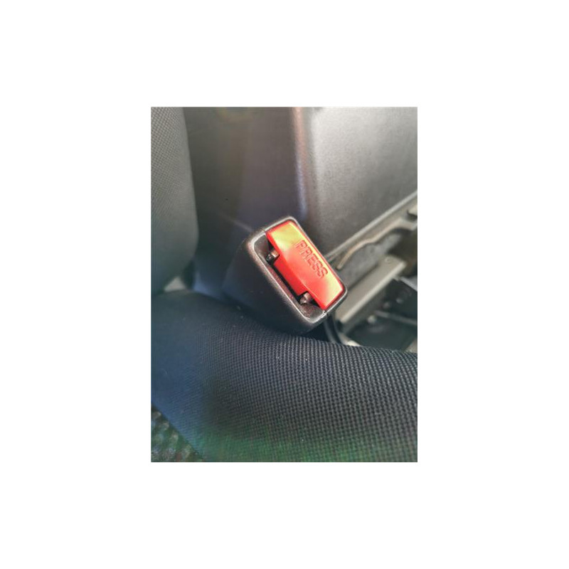 ANCLAJE CINTURON DEL. DCHO.