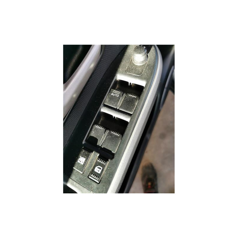 BOTONERA PUERTA DEL. IZDA.