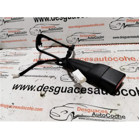 ANCLAJE CINTURON DEL. DCHO.