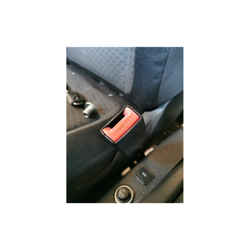 ANCLAJE CINTURON DEL. DCHO.