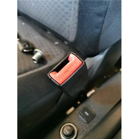 ANCLAJE CINTURON DEL. DCHO.