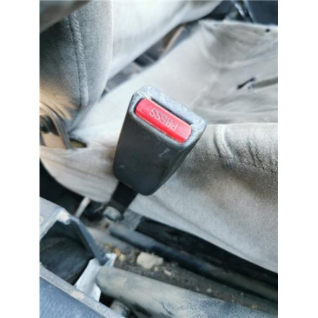 ANCLAJE CINTURON DEL. IZDO.