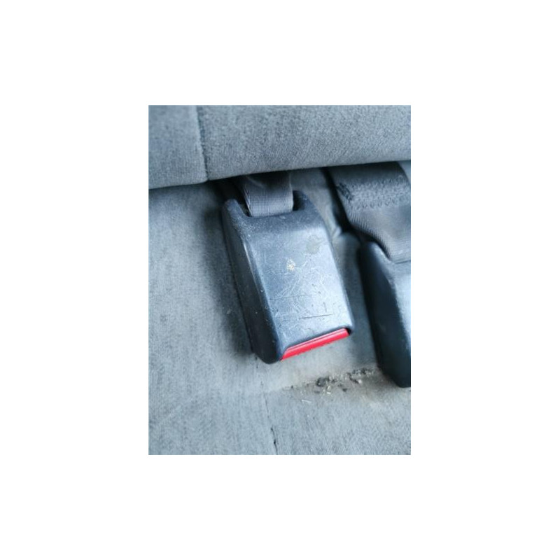 ANCLAJE CINTURON TRA. IZDO.