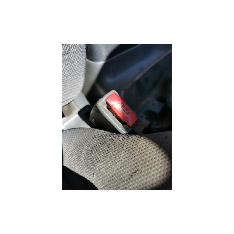 ANCLAJE CINTURON DEL. DCHO.