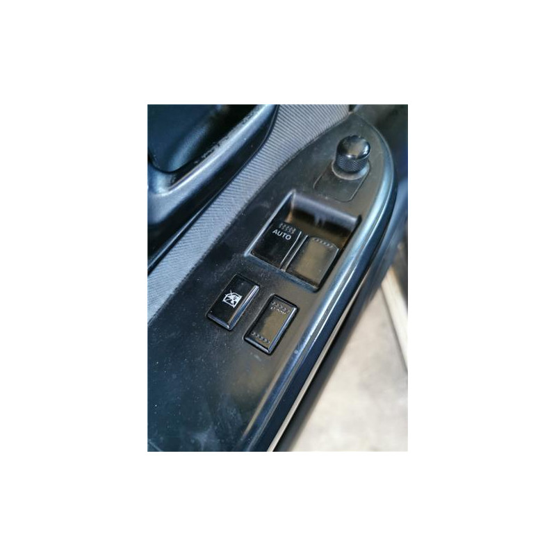 BOTONERA PUERTA DEL. IZDA.