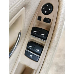 BOTONERA PUERTA DEL. IZDA.