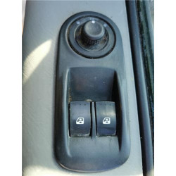 BOTONERA PUERTA DEL. IZDA.