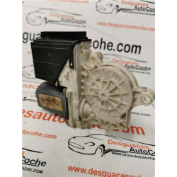 MOTOR ELEVALUNAS DEL. DCHO.