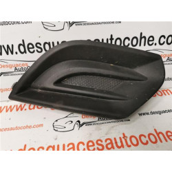 REJILLA PARAGOLPES DEL. DCHA.