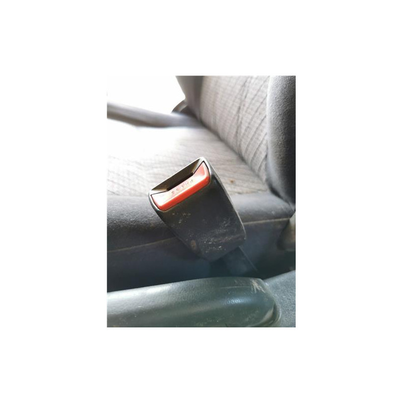 ANCLAJE CINTURON DEL. DCHO.