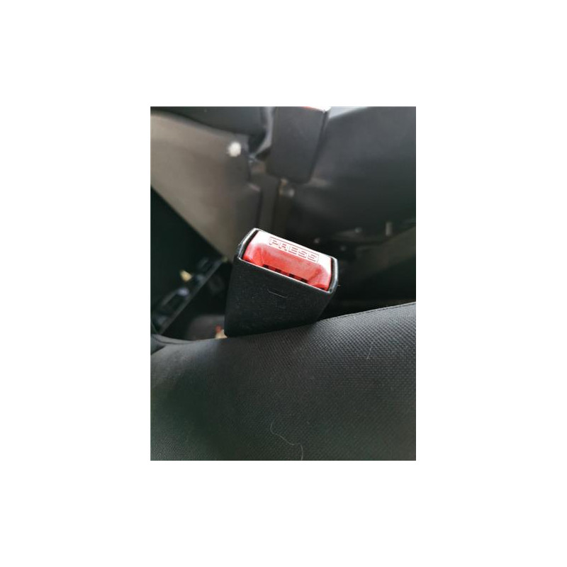 ANCLAJE CINTURON DEL. DCHO.