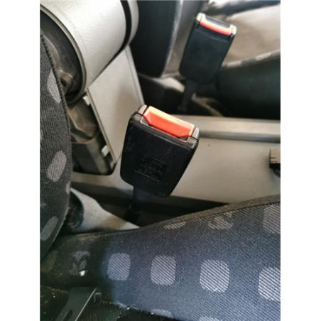 ANCLAJE CINTURON DEL. DCHO.