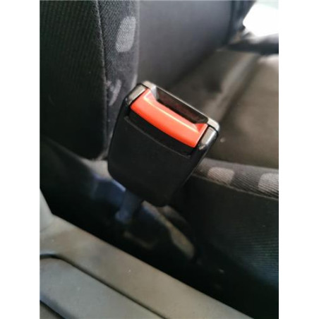 ANCLAJE CINTURON DEL. IZDO.