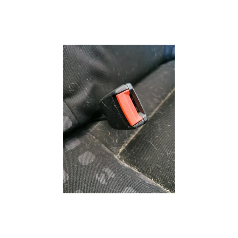 ANCLAJE CINTURON TRA. IZDO.